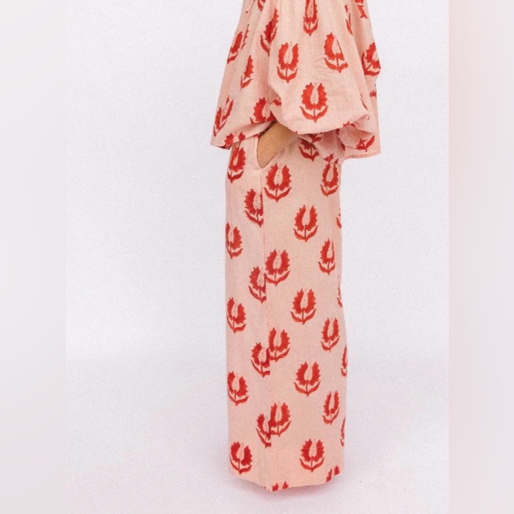 Daughters of India Pink Wide-Leg Jumpsuit with Red Motif - Picture 4 of 13